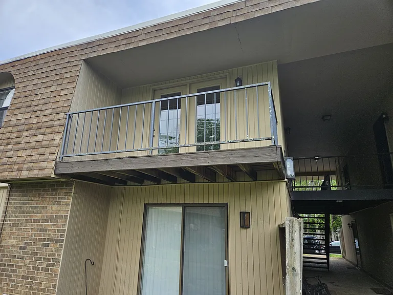 420 Walton Ln #N80 — Photo 16