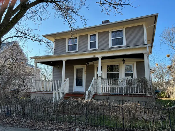 108 River St, Albion, MI 49224