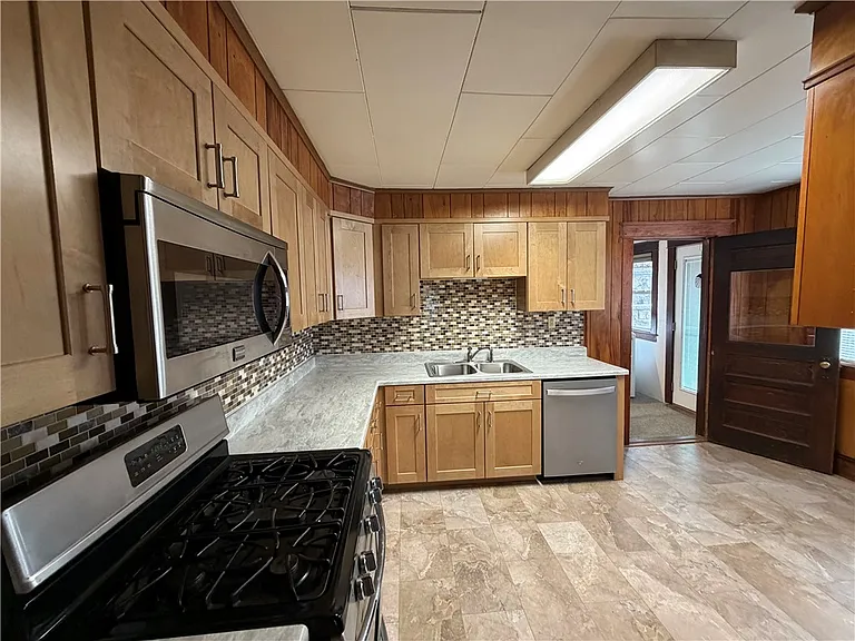 8008 Route 549 — Photo 8