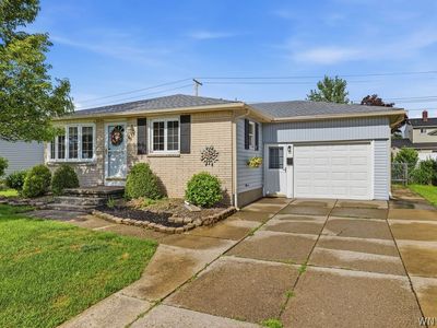 49 Caroline Ln, Depew, NY, 14043
