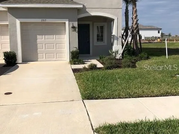 2313 Alee Ln, Wesley Chapel, FL 33543