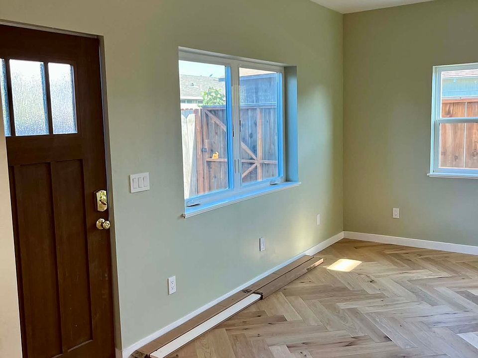 1st image of 550 Palm Ave Unit B