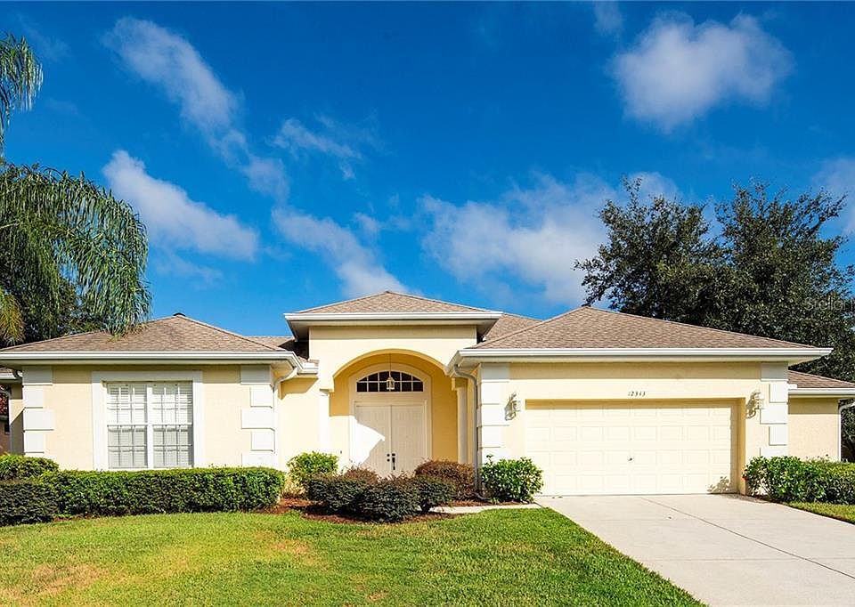 1st image of 12343 Woodlands Cir