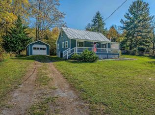 236 Harrison Ave, Berkeley Springs, WV 25411