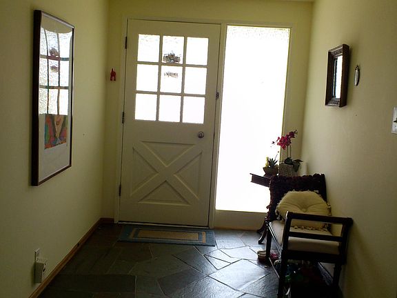 4th image of 2809 Mariposa Dr