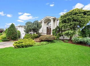 2793 Riverside Dr, Wantagh, NY 11793