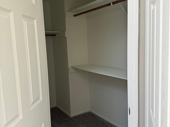 2nd image of 550 Hotchkiss St