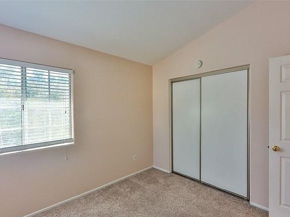 5th image of 2203 Mount Whitney Dr
