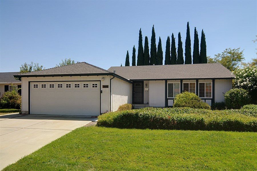 1st image of 5992 Palm Springs Cir