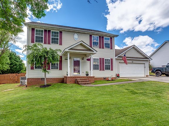 2nd image of 7425 Willow Trace Ln