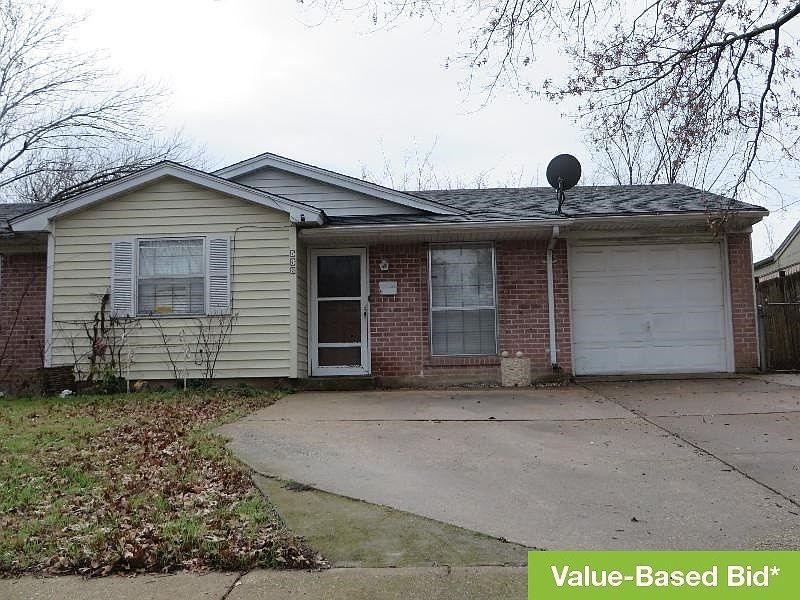 1st image of 538 Sun Valley Dr