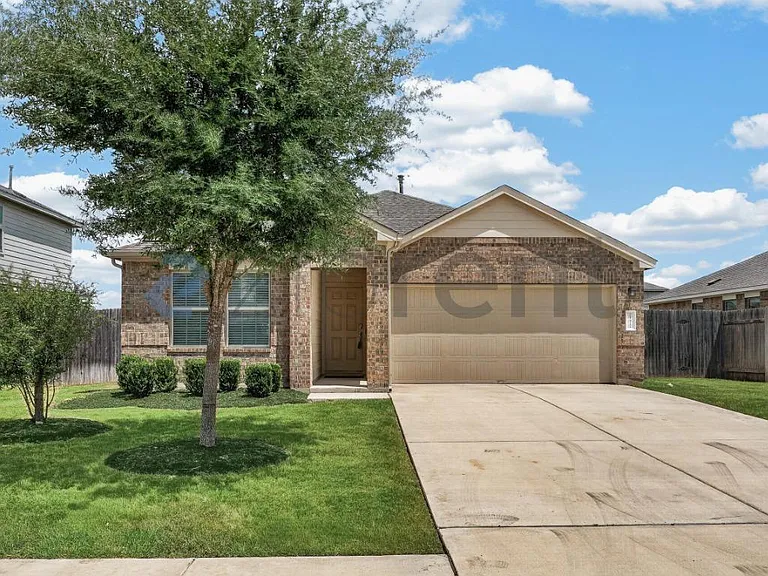 21417 Bird Wing Dr — Photo 2