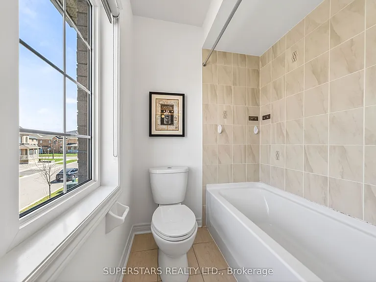 49 Birkett Way #MAIN AND UPPER — Photo 31