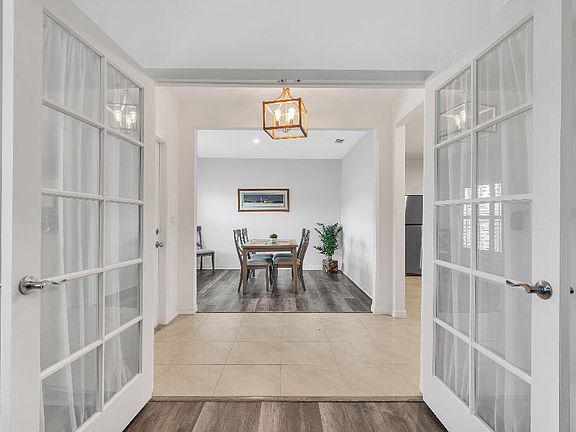 3rd image of 5254 Oakland Lake Circle
