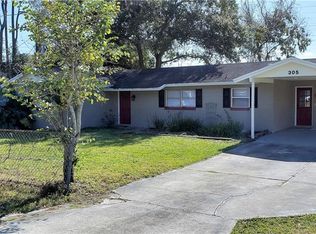 305 Debary Dr, Debary, FL 32713