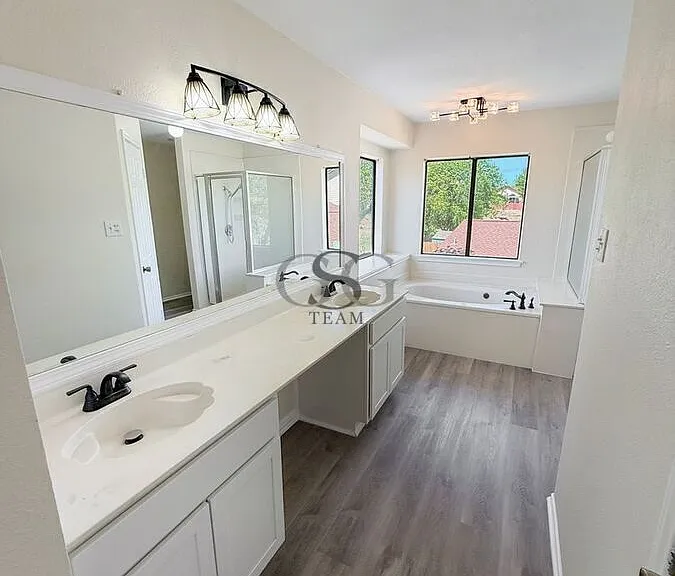 9808 Delta Ridge Dr — Photo 35