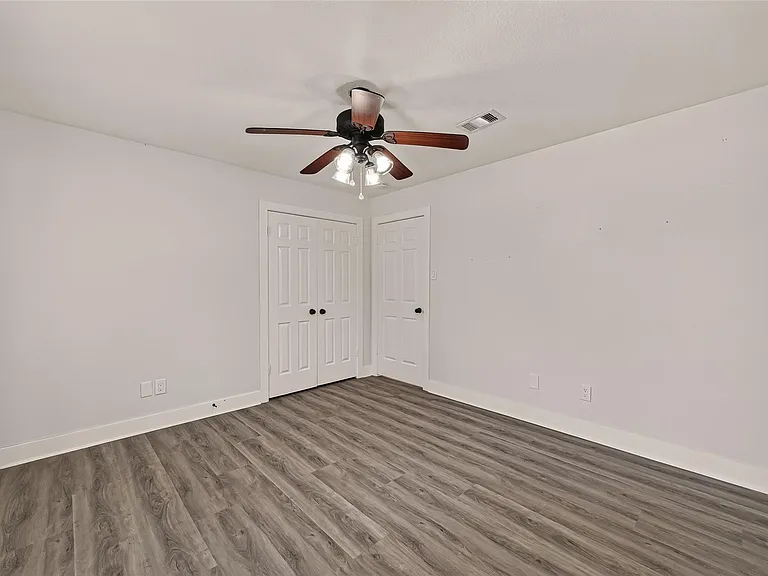 10011 Pine Pass Dr — Photo 16