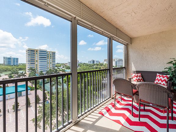 2nd image of 11 Bluebill Ave APT 506
