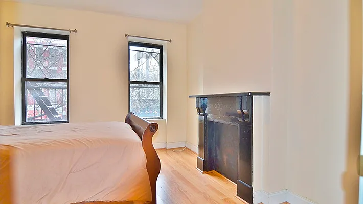 Rented by Park Property Advisors | media 28