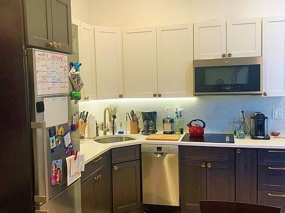 2nd image of 253 Jefferson Ave #4F