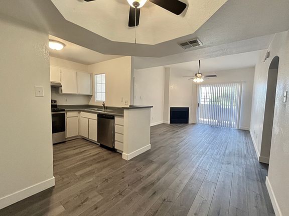 3rd image of 16818 N 56th St APT 121