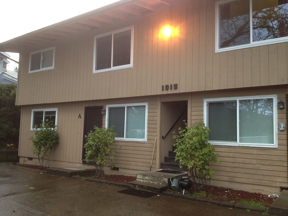 Pioneer Apartments