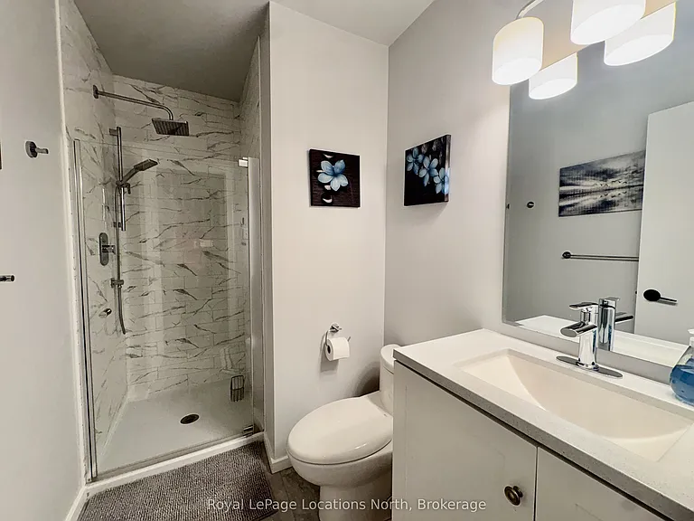 149 Fairway Cres #71 — Photo 11