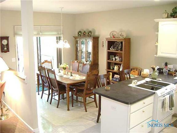 5th image of 5557 Hidden Pines Way #B