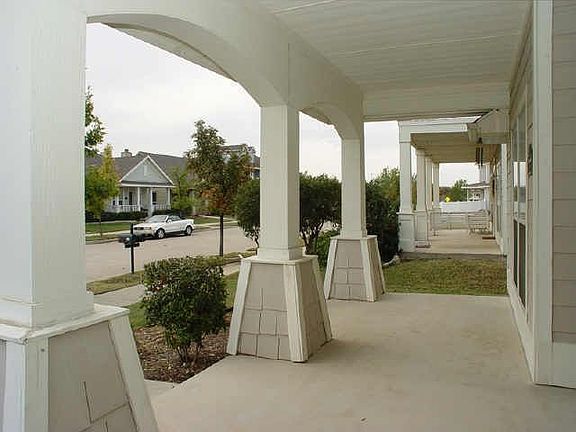 2nd image of 10219 Waterbury Dr