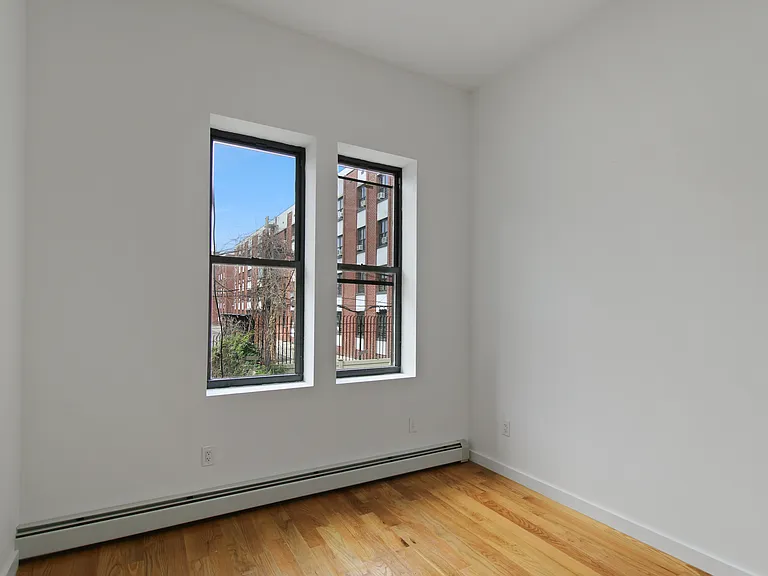 724 Marcy Ave #3 — Photo 12