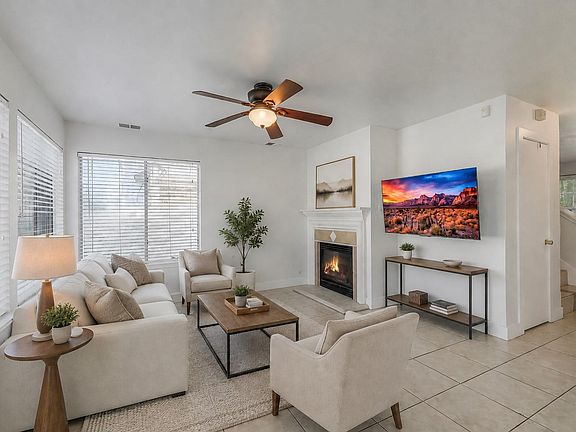 4th image of 3815 E Traditions Ct