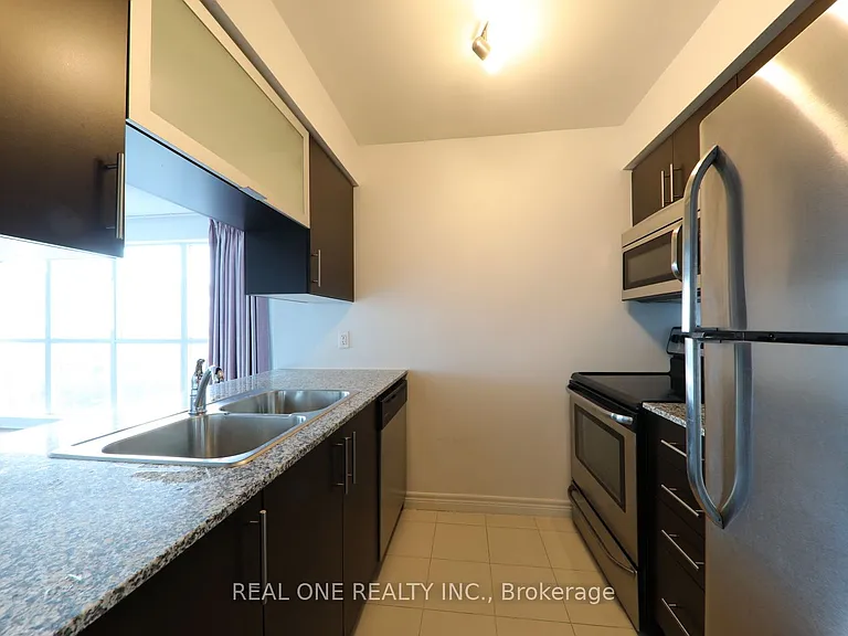 50 Town Centre Ct #1502 — Photo 11
