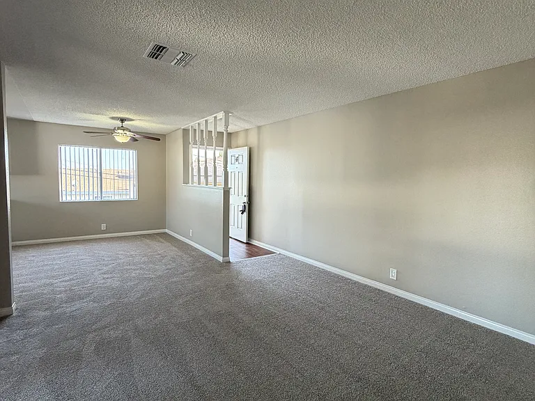 5848 Comstock Ave #4 — Photo 5