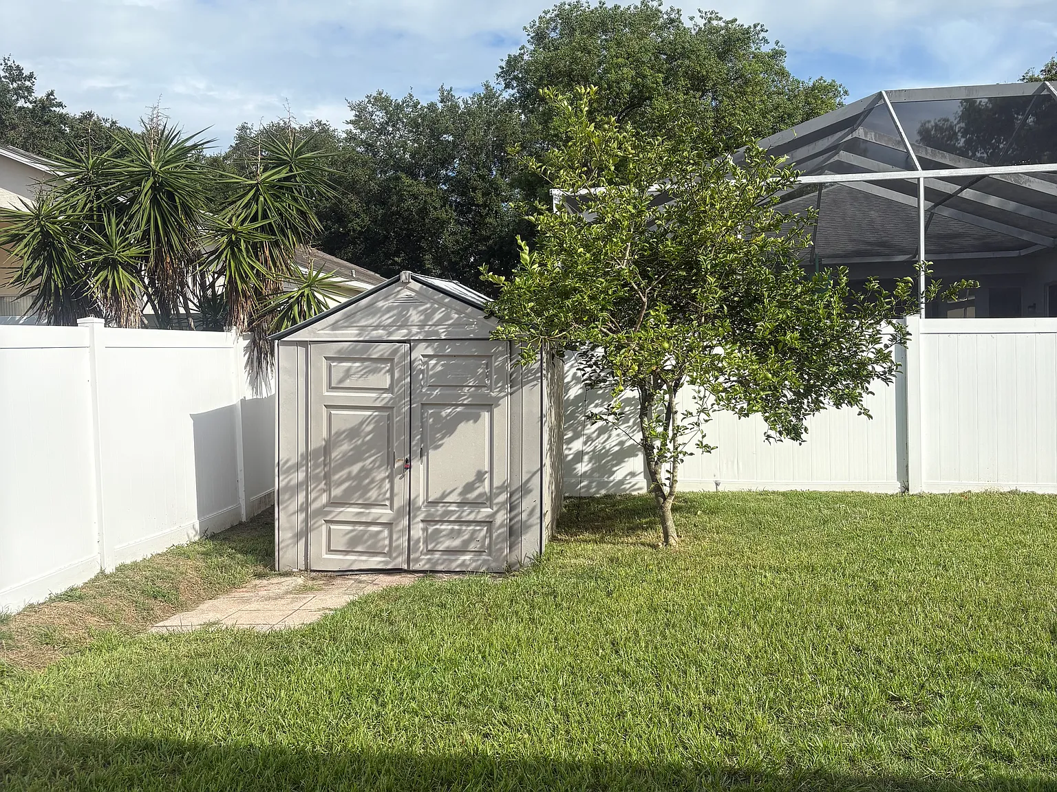3 bed, 1750 sqft, $3,500 — Photo 2