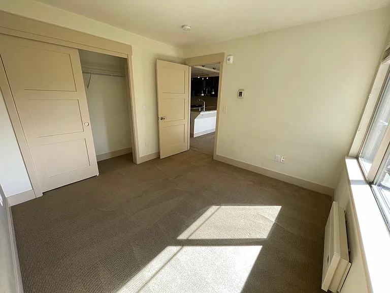 511 100th Ave NE #203 — Photo 12
