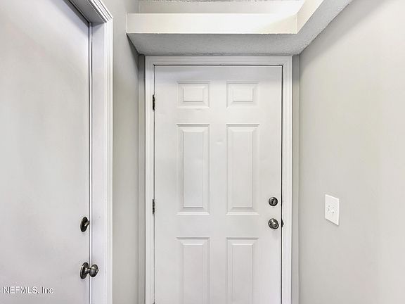 4th image of 1579 IBIS Drive