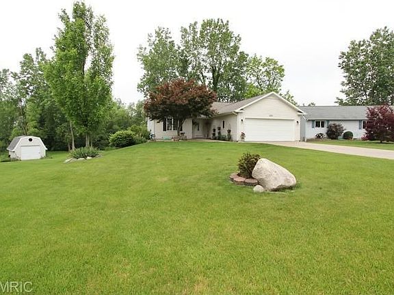 2nd image of 6211 Irmamax Ln NE