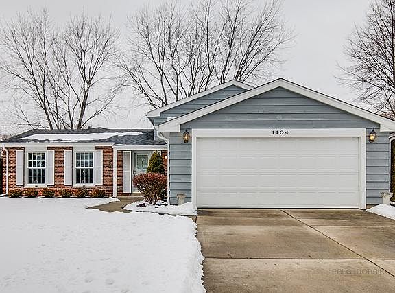 3rd image of 1104 Tracy Ln