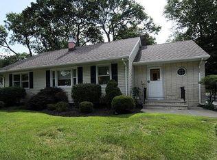 235 Macdonald Dr, Wayne, NJ 07470