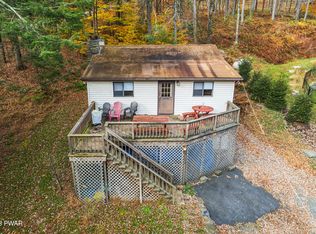 479 Finn Swamp Rd, Lakeville, PA 18438