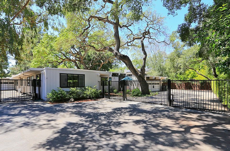 1st image of 955 Peninsula Way