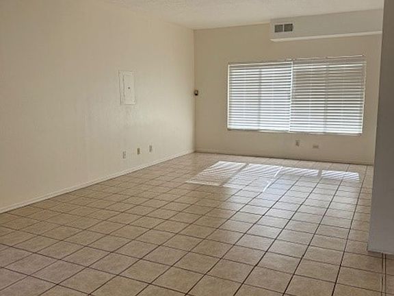 3rd image of 2210 W Alameda St #2214-H