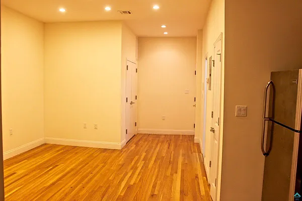 Rented by Bedford Brownstone Realty | media 37