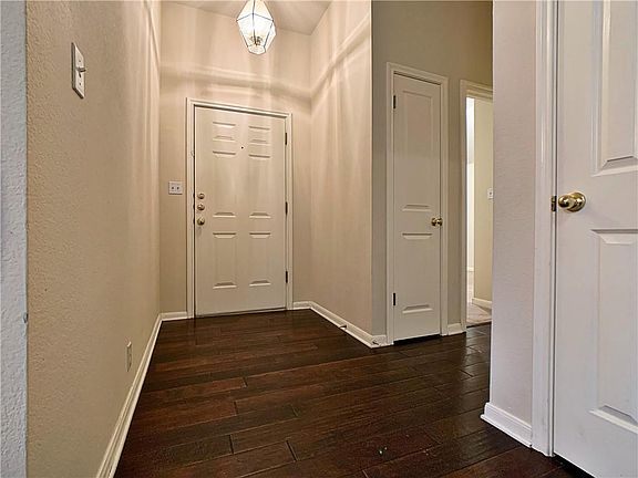 2nd image of 5726 Taylorcrest Dr