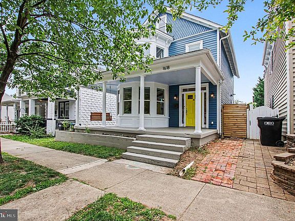 5th image of 1618 Caroline St