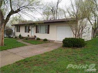 406 Meyer Rd, Wentzville, MO 63385