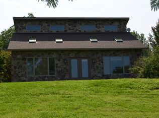 38 Old Ice House Ln, Washington, VA 22747