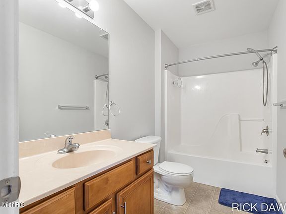 4th image of 4033 Rivertown Ln SW #74