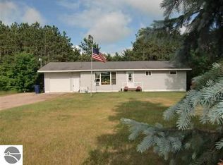9967 N Long Lake Rd, Traverse City, MI 49685