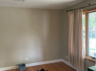 5337 Oak Center Dr, Oak Lawn, IL